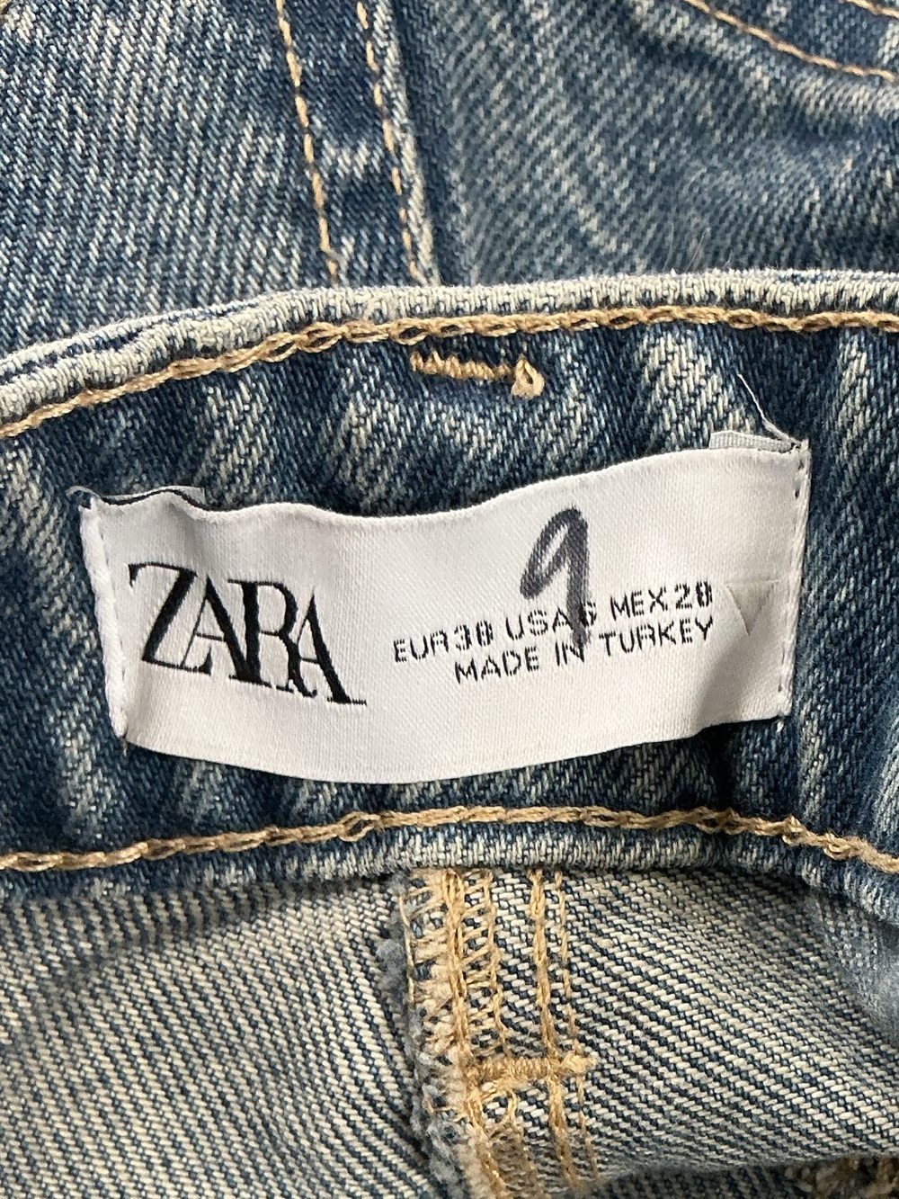 Zara Light Blue High-Rise Straight Leg Jeans - Picture 3 of 5